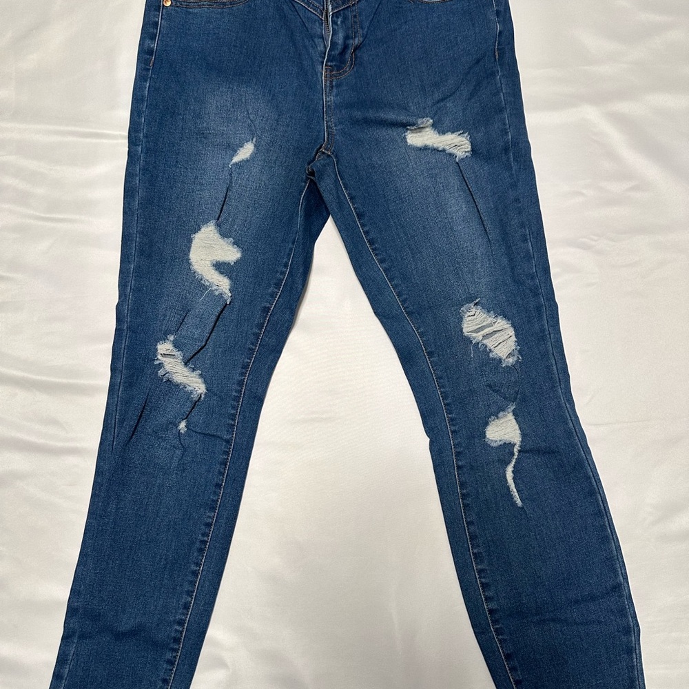Guess Women's Distressed Blue Skinny Jeans